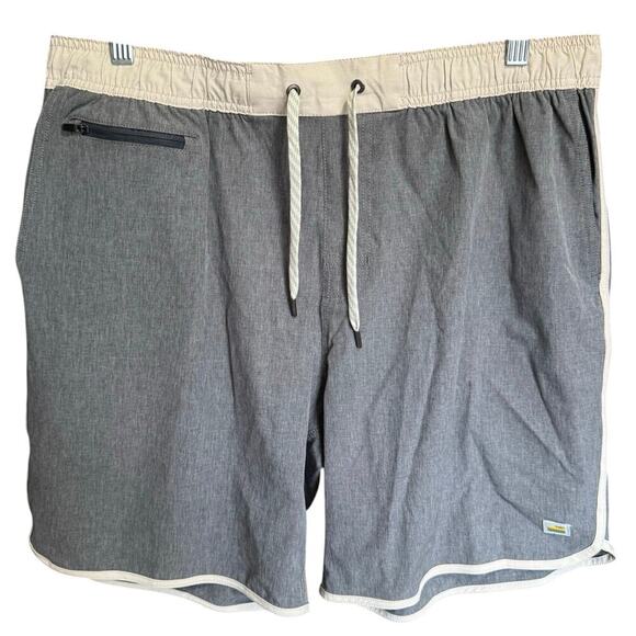 Vuori Banks Short Athletic Shorts Unlined Classic Fit Gray White Size XL - Picture 7 of 14